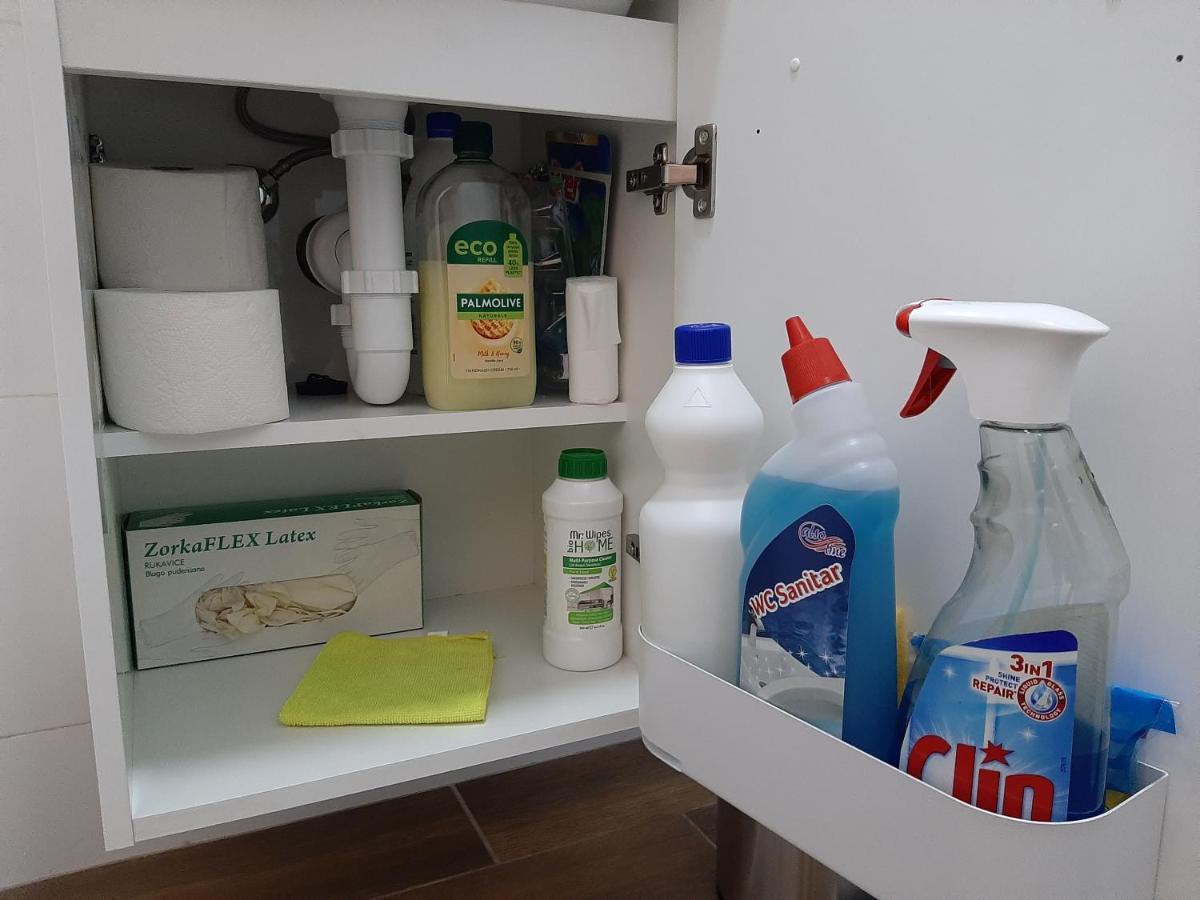 Apartman Viaggio スレムスカ・ミトロヴィツァ エクステリア 写真